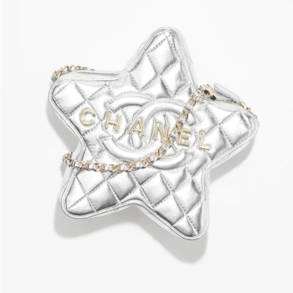 Chanel Silver Walk of Fame Silver and Gold Star bag! Stunning collectors piece! - Picture 8 of 11